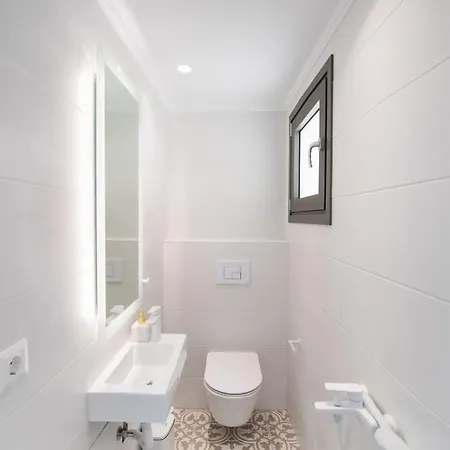 Willa Ouranos - Luxurius Modern Pool, Close To The